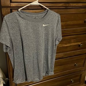 Women’s Nike dri fit